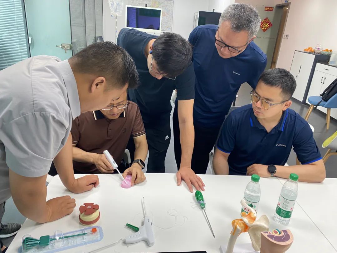 10132de9-5c59-45ce-8b00-8e34e8d441a2